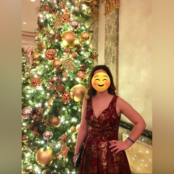 Carmen Marc Valvo Metallic Brocade Cross Front Ballgown with Pockets, Cran/Gold - Picture 3 of 7